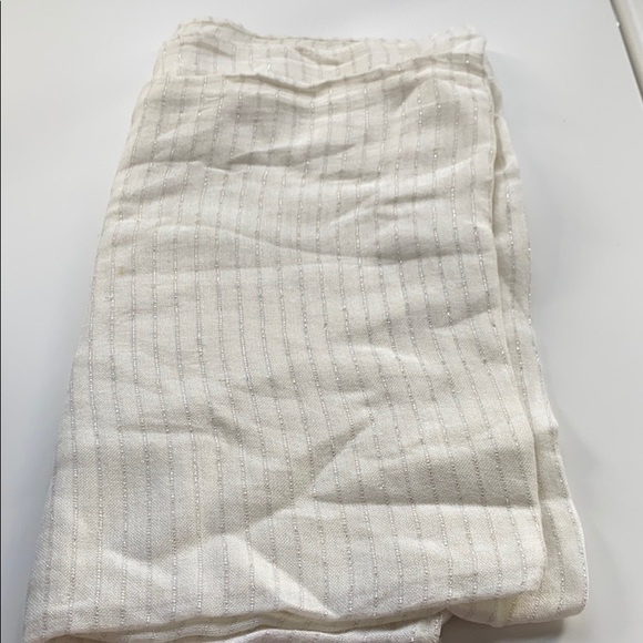 American eagle white infinity scarf - Picture 1 of 1